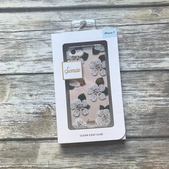 Sonix Accessories - Sonix iPhone 7 Clear Coat Flower Case Sonix Accessories - Sonix iPhone 7 Clear Coat Flower Case